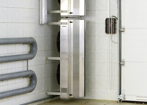 Водяная тепловая завеса Тепломаш КЭВ-75П4050W